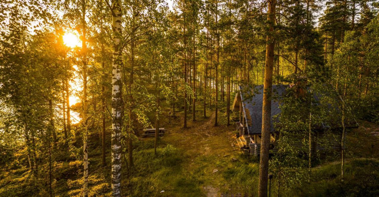 Lomalehto Holiday home Ahvionniemi