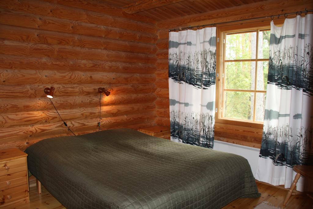 Lomalehto Holiday home Ahvionniemi
